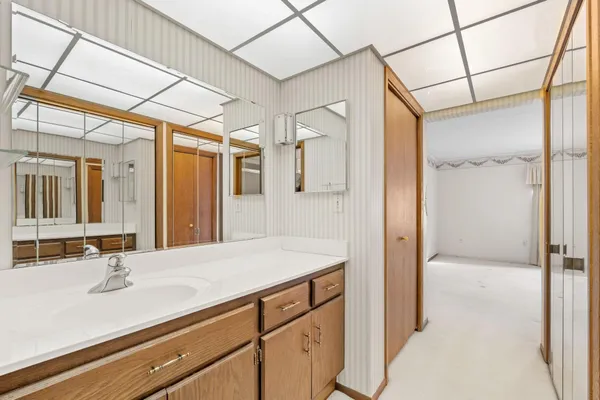 $199,000 | 1101 Sibley Memorial Highway, Unit 306, Lilydale, MN 55118
