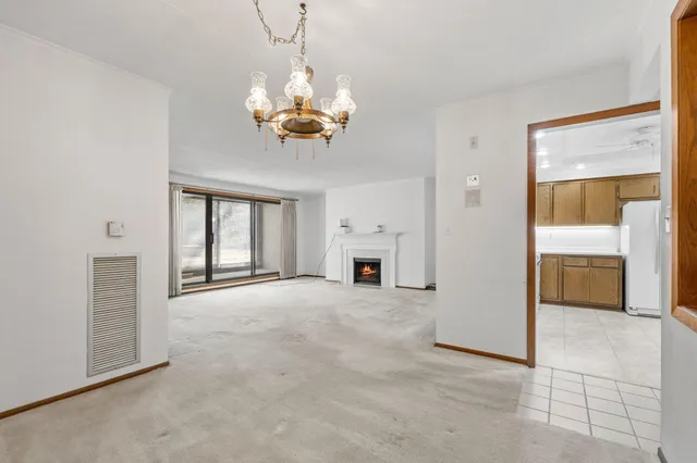 $225,000 | 1101 Sibley Memorial Highway, Unit 306, Lilydale, MN 55118