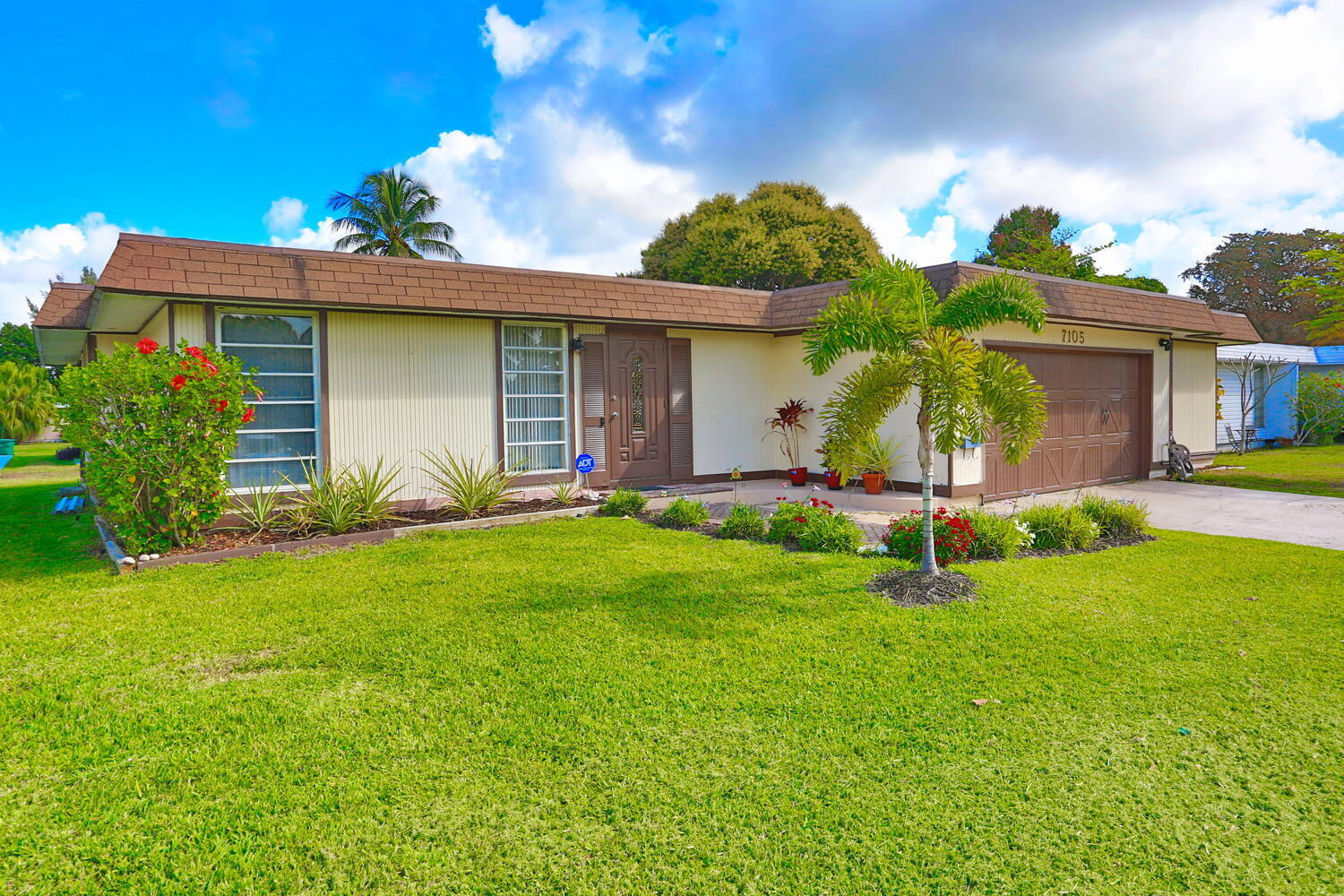 7105 Northwest 66th Street Tamarac, FL 33321 - Photo 4 of 36 4