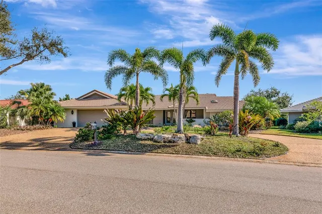 $1,175,000 | 1235 Yacht Harbor Drive, Osprey, FL 34229