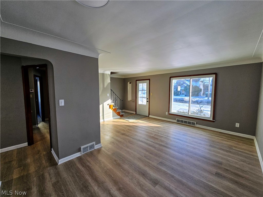 13417 Granger Road Cleveland, OH 44125 - Photo 9 of 36 Gallery Image 9