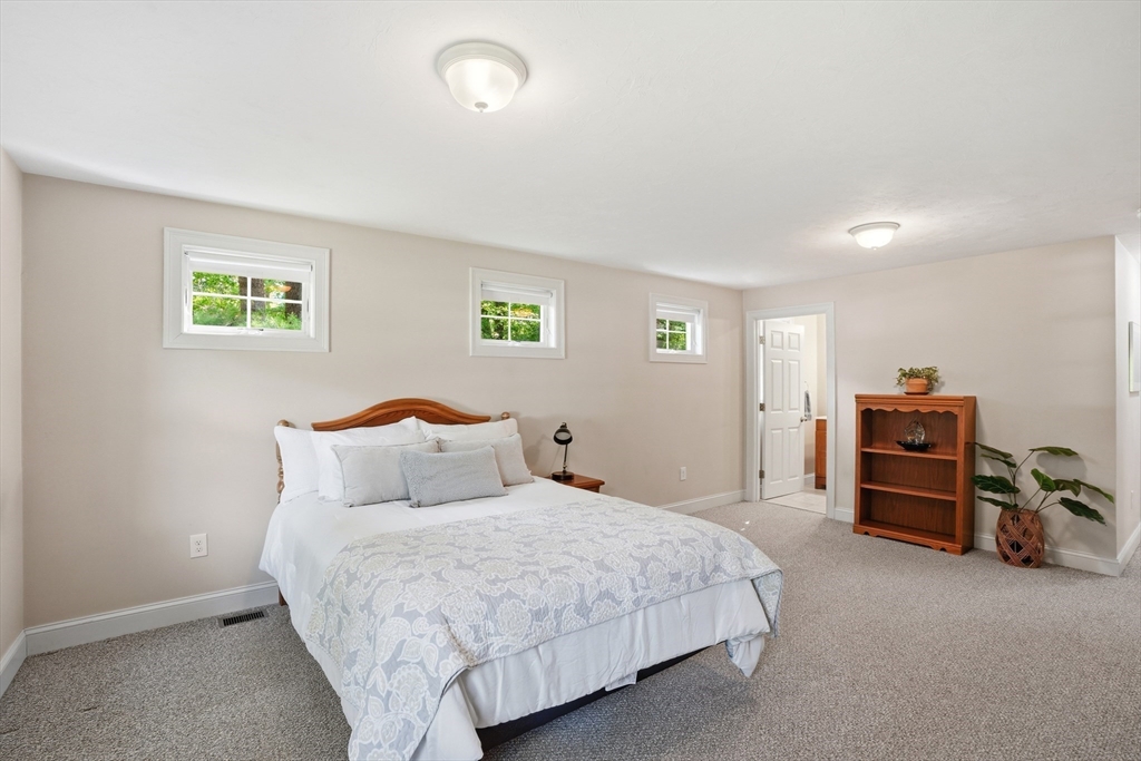 22 Longmeadow Drive Canton, MA 02021 - Photo 16 of 42