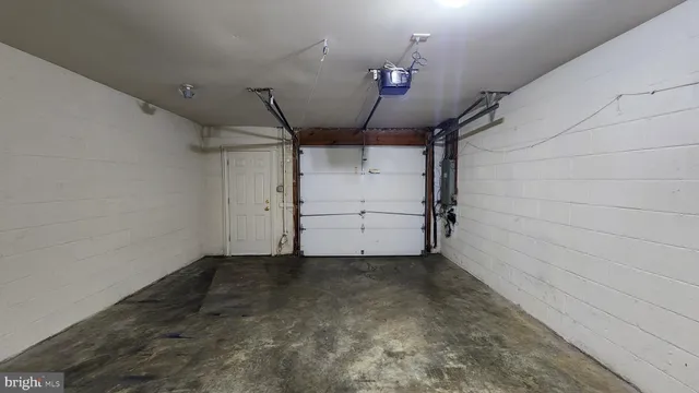 $605,000 | 2028 6th Street South, Arlington, VA 22204