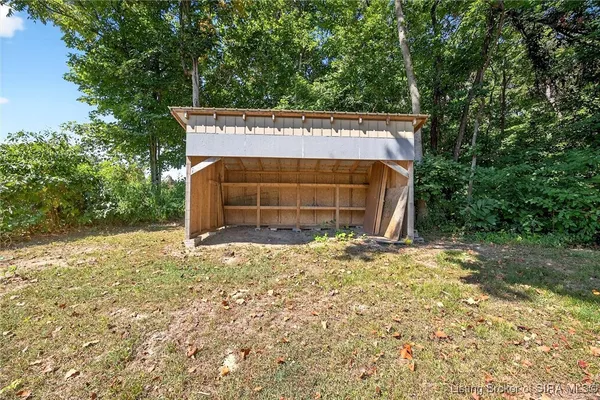 $249,900 | 2082 West State Road 54, Bloomfield, IN 47424