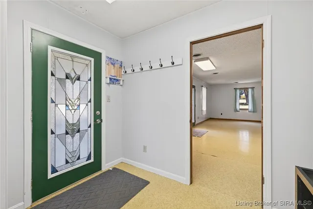 $249,900 | 2082 West State Road 54, Bloomfield, IN 47424