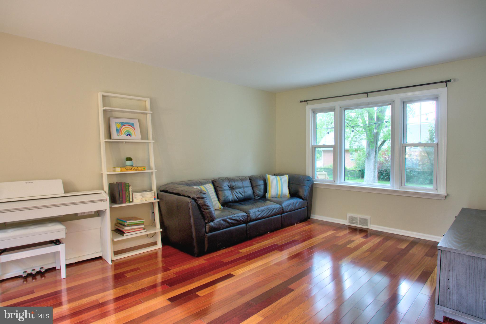 3110 Pennypack Road Hatboro, PA 19040 - Photo 5 of 38