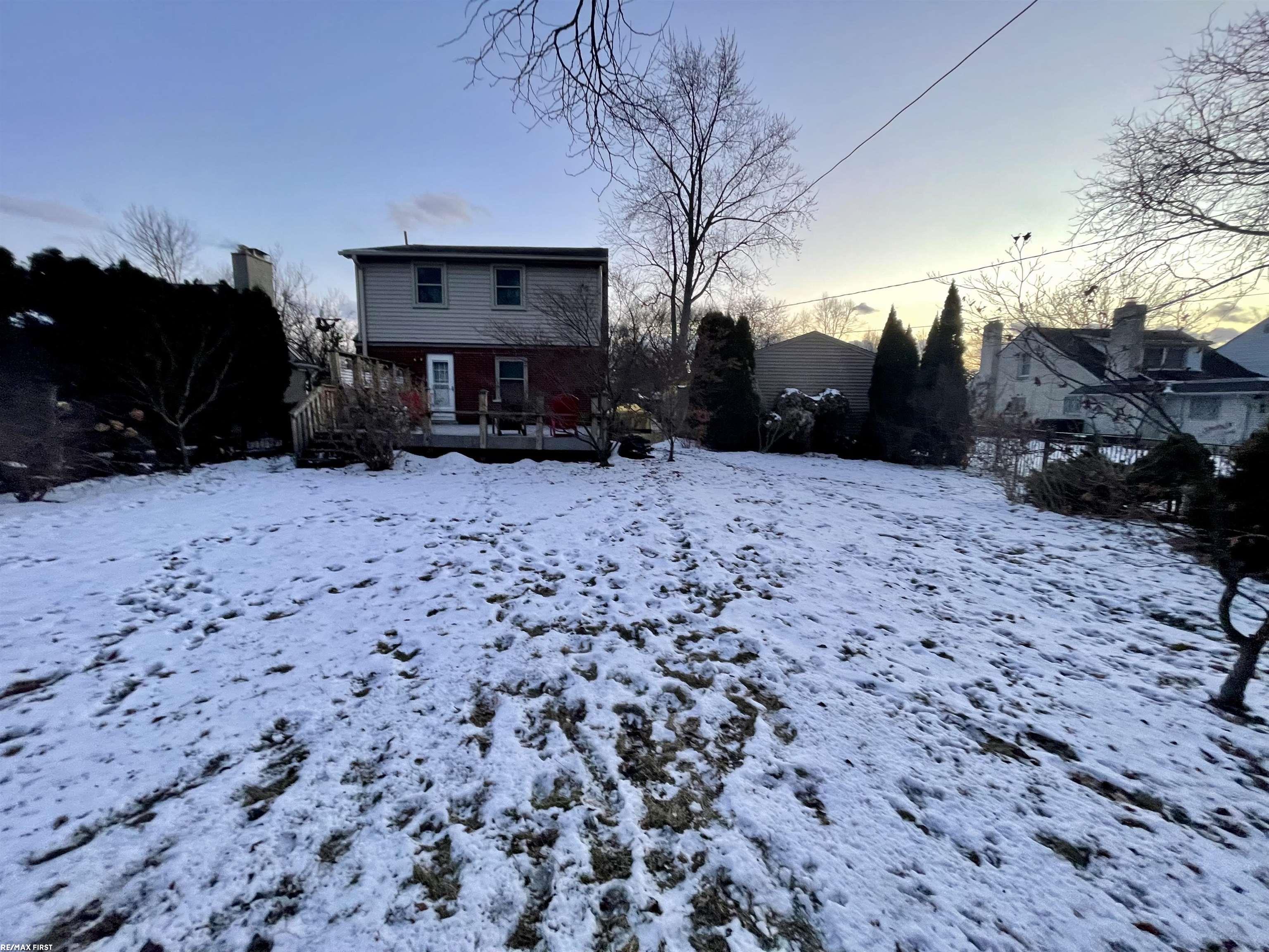 1178 Hampton Road Grosse Pointe Woods, MI 48236 - Photo 8 of 50