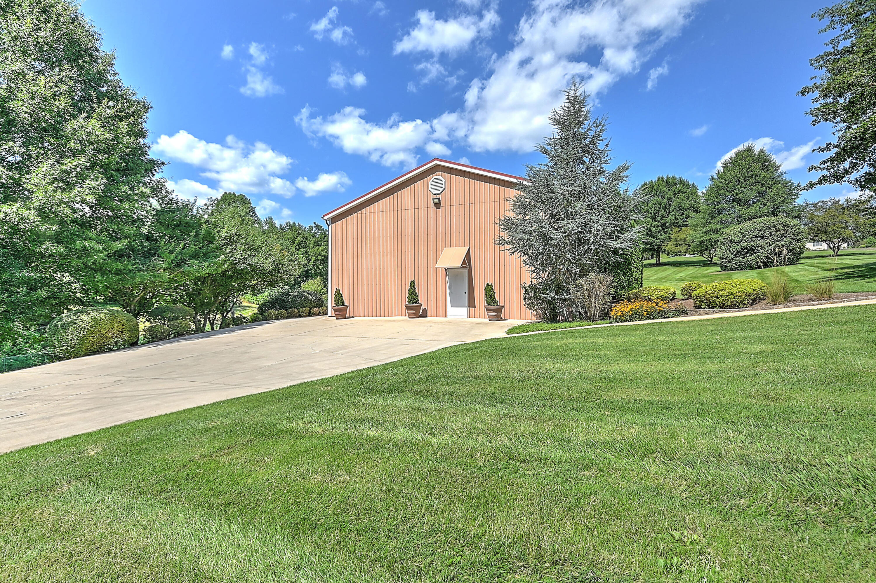 124 Cross Community Road Bristol, TN 37620 - Photo 109 of 235 Cross Community-50