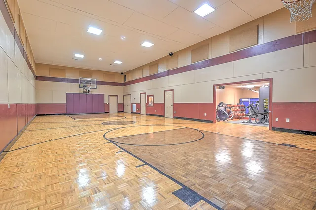 $3,495,000 | 124 Cross Community Road, Bristol, TN 37620