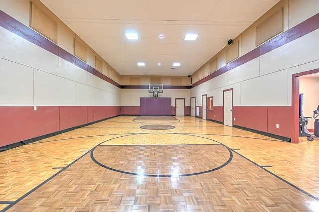 $3,495,000 | 124 Cross Community Road, Bristol, TN 37620