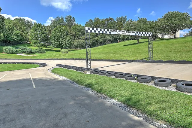 $3,495,000 | 124 Cross Community Road, Bristol, TN 37620