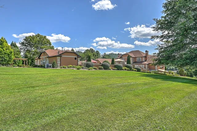 $3,495,000 | 124 Cross Community Road, Bristol, TN 37620