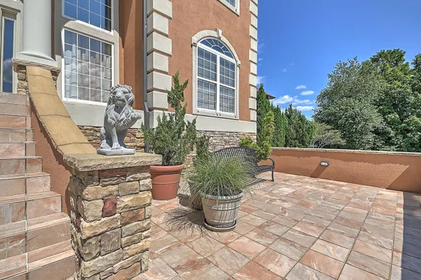 $3,750,000 | 124 Cross Community Road, Bristol, TN 37620