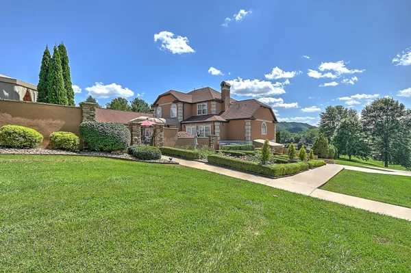 $3,495,000 | 124 Cross Community Road, Bristol, TN 37620
