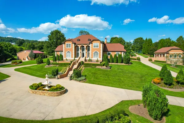 $3,750,000 | 124 Cross Community Road, Bristol, TN 37620