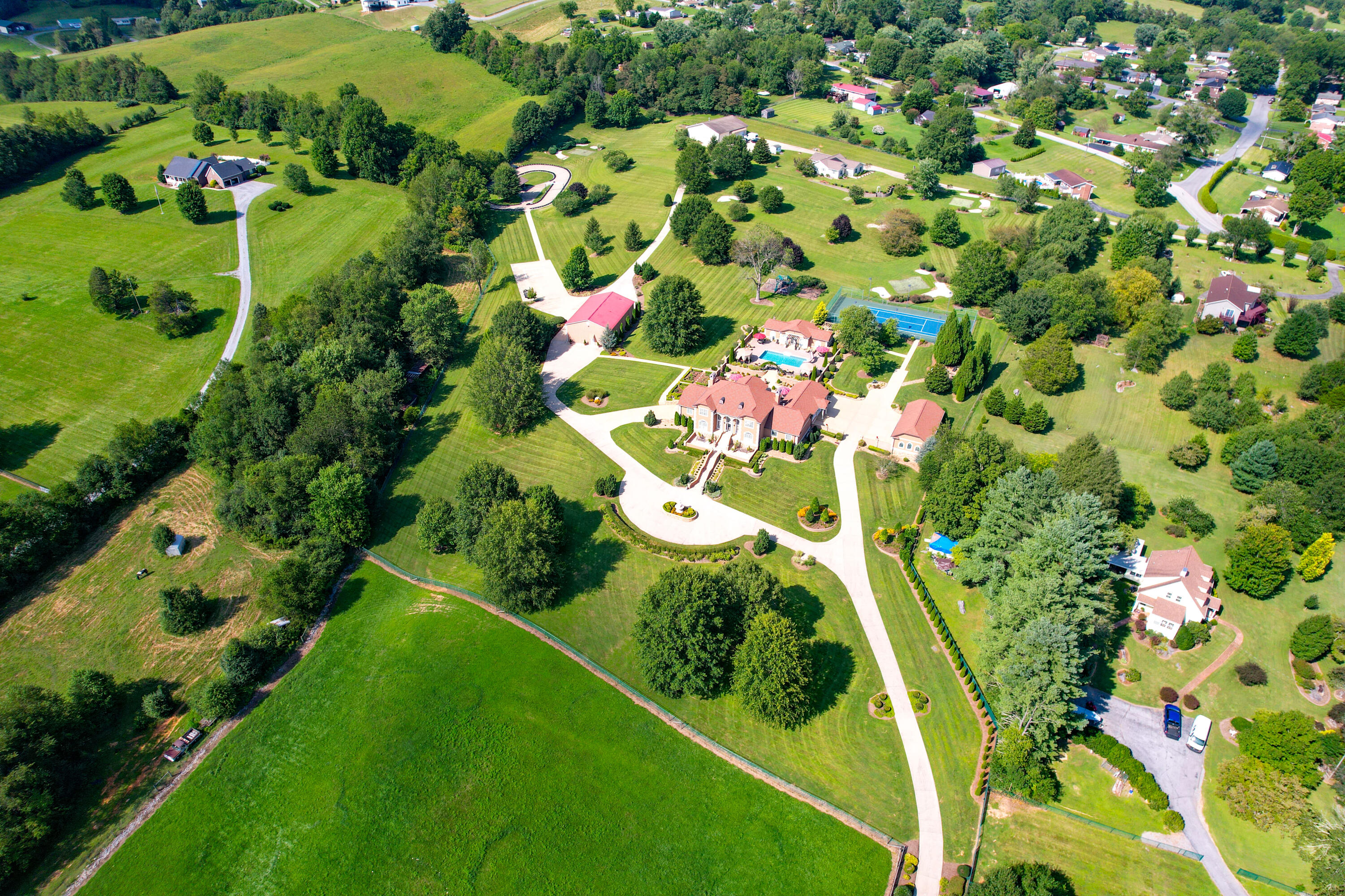 124 Cross Community Road Bristol, TN 37620 - Photo 170 of 241 Cross Community Drone-2