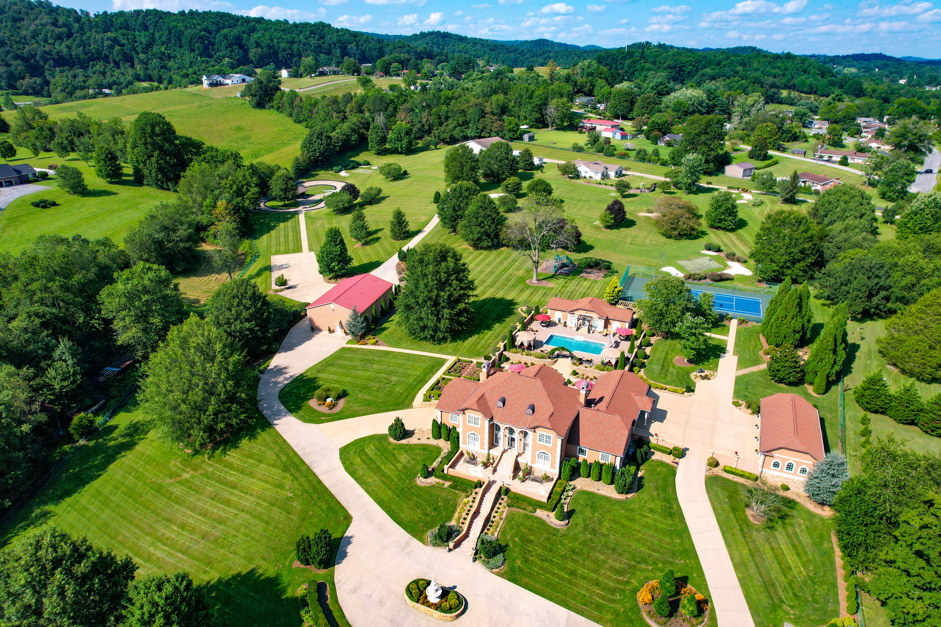 124 Cross Community Road Bristol, TN 37620 - Photo 172 of 241 Cross Community Drone-29