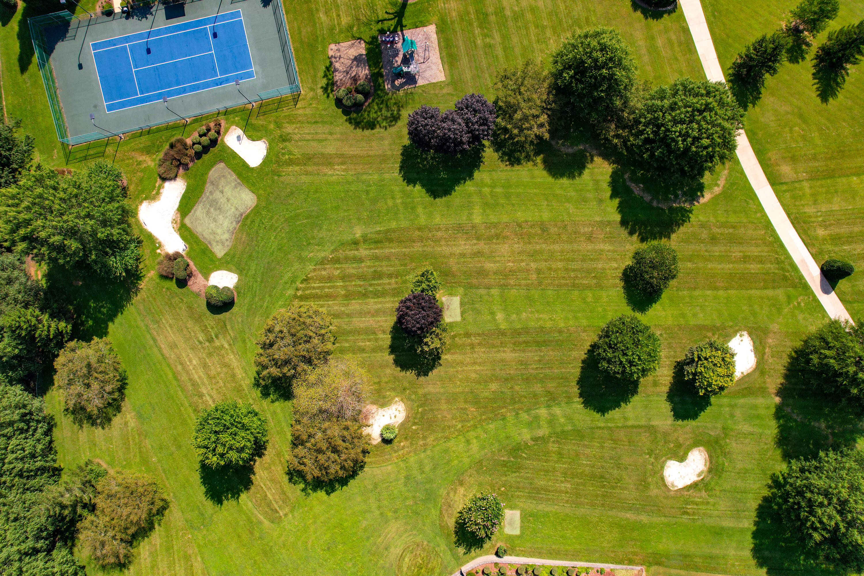 124 Cross Community Road Bristol, TN 37620 - Photo 181 of 241 Cross Community Drone-11