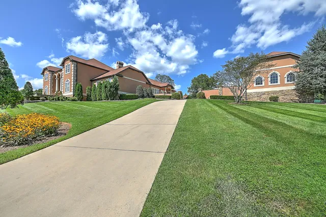 $3,495,000 | 124 Cross Community Road, Bristol, TN 37620