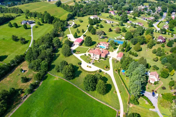 $3,495,000 | 124 Cross Community Road, Bristol, TN 37620