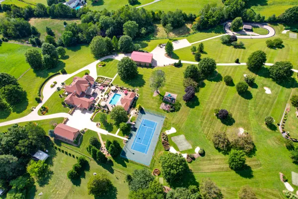 $3,495,000 | 124 Cross Community Road, Bristol, TN 37620