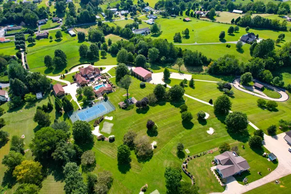 $3,495,000 | 124 Cross Community Road, Bristol, TN 37620