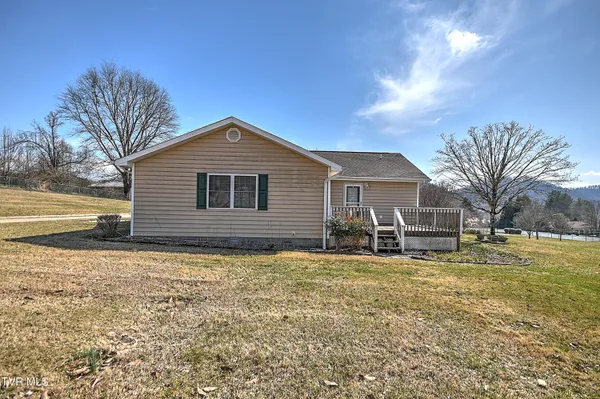 $3,750,000 | 124 Cross Community Road, Bristol, TN 37620