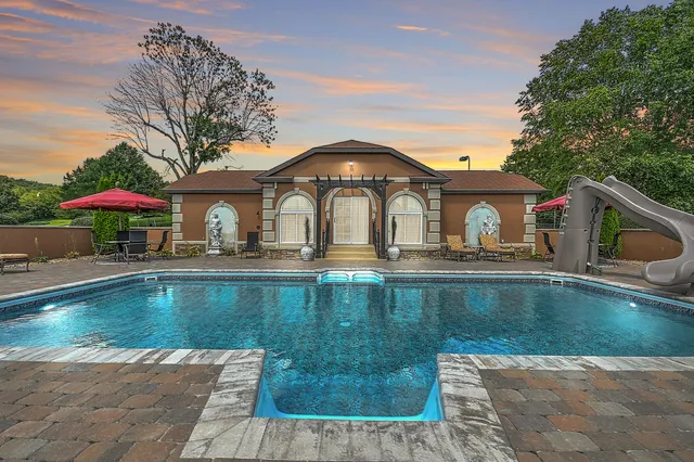 $3,495,000 | 124 Cross Community Road, Bristol, TN 37620