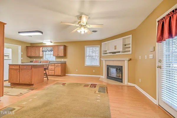 $3,750,000 | 124 Cross Community Road, Bristol, TN 37620