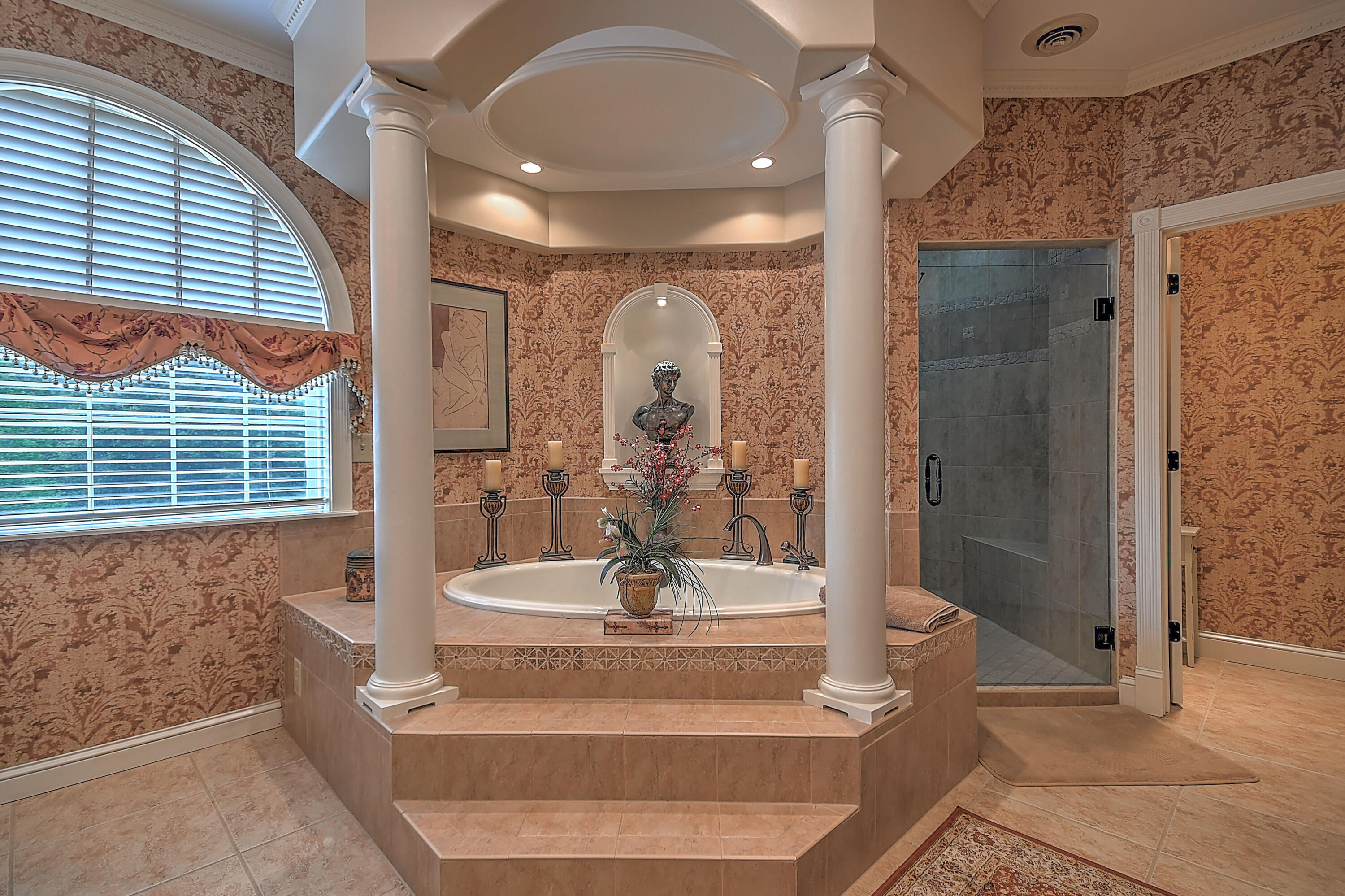 124 Cross Community Road Bristol, TN 37620 - Photo 32 of 241 Cross Community interior-67