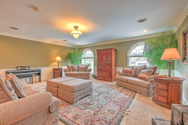 $3,750,000 | 124 Cross Community Road, Bristol, TN 37620