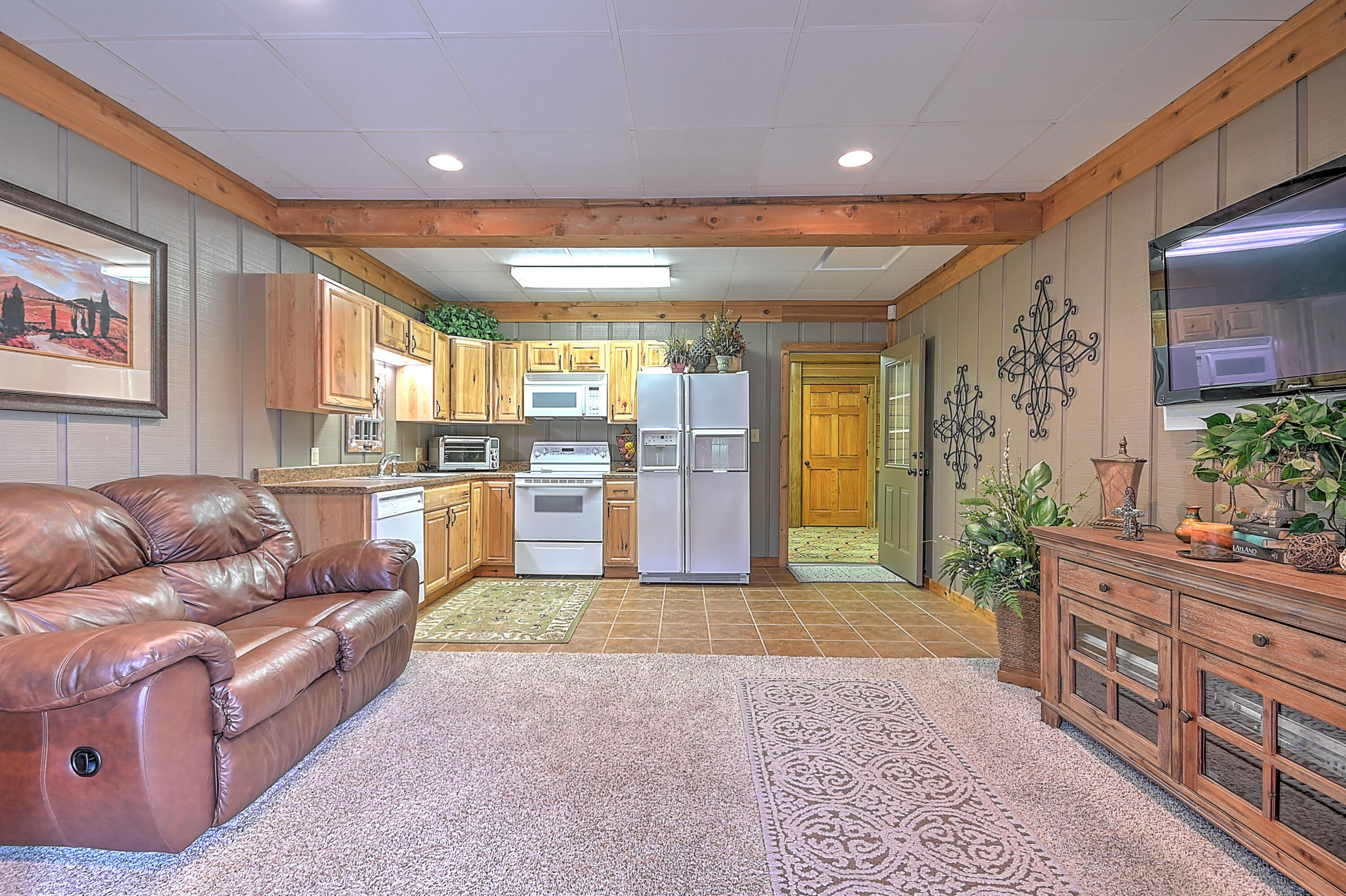 124 Cross Community Road Bristol, TN 37620 - Photo 52 of 241 Cross Community interior-92