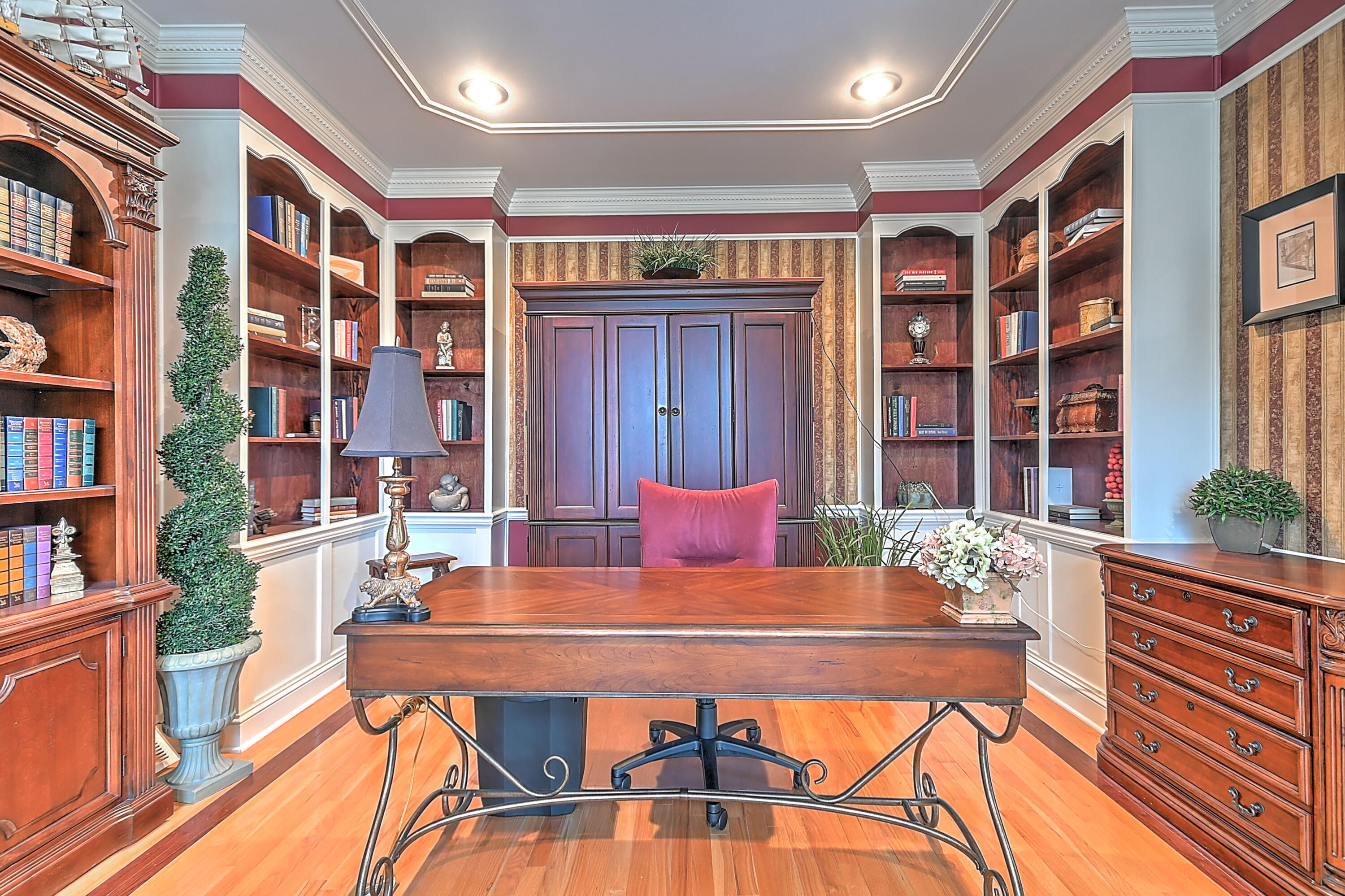 124 Cross Community Road Bristol, TN 37620 - Photo 9 of 235 Cross Community interior-15