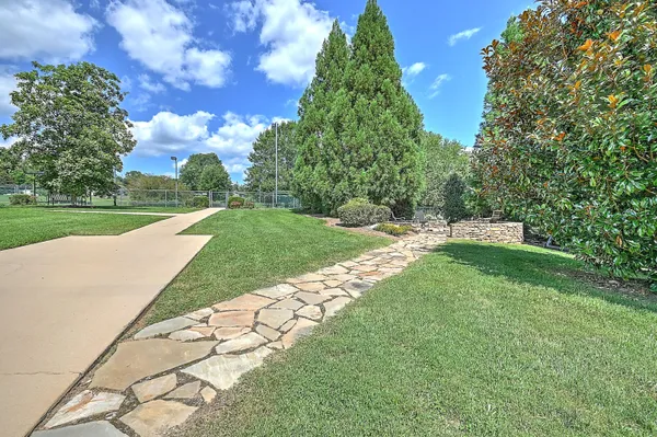 $3,750,000 | 124 Cross Community Road, Bristol, TN 37620
