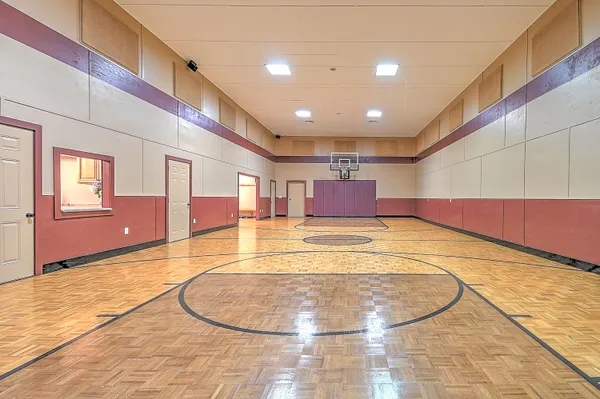 $3,750,000 | 124 Cross Community Road, Bristol, TN 37620