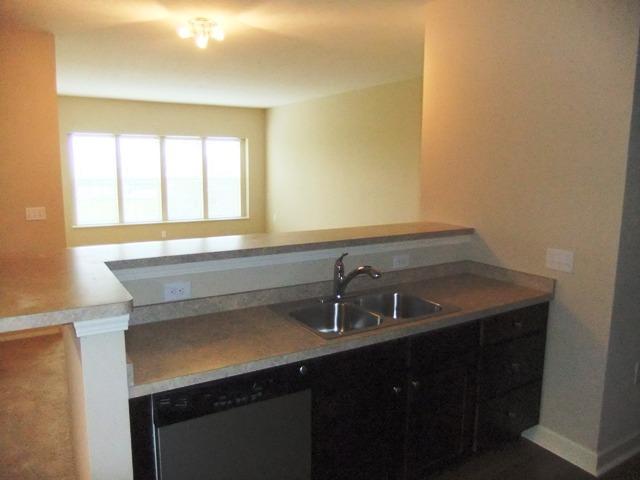 805 Proprietors Road, Unit 302 Worthington, OH 43085 - Photo 1 of 4