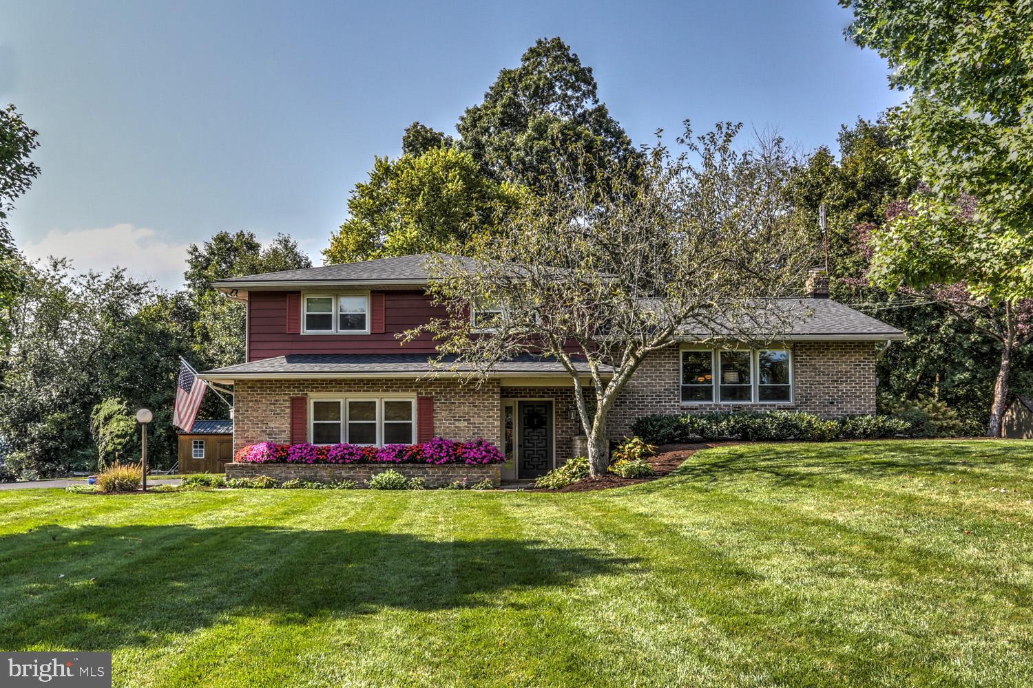8 Star Lite Drive Lititz, PA 17543 - Photo 1 of 48 Gallery Image 1