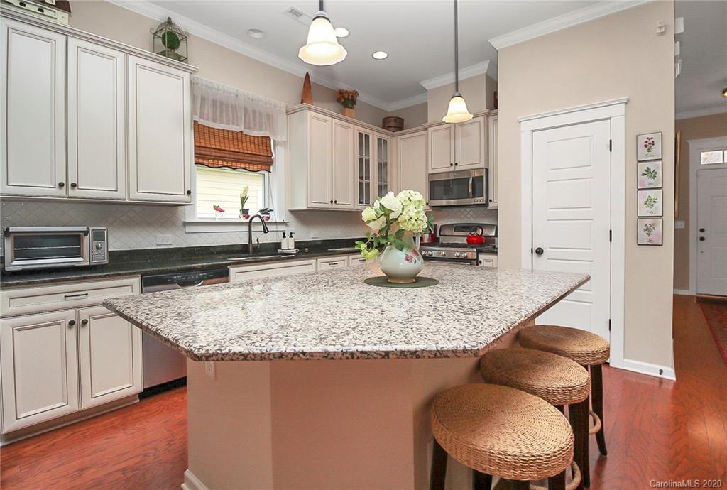 525 Channel Road Lake Wylie, SC 29710 - Photo 17 of 48 Gallery Image 17