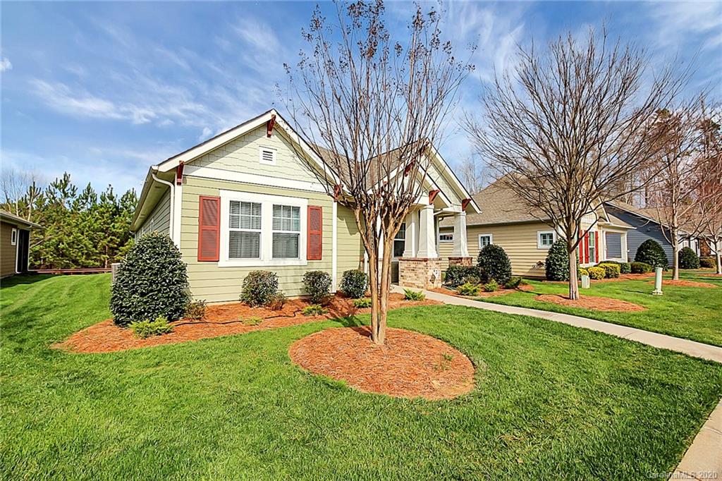 525 Channel Road Lake Wylie, SC 29710 - Photo 3 of 48 Gallery Image 3