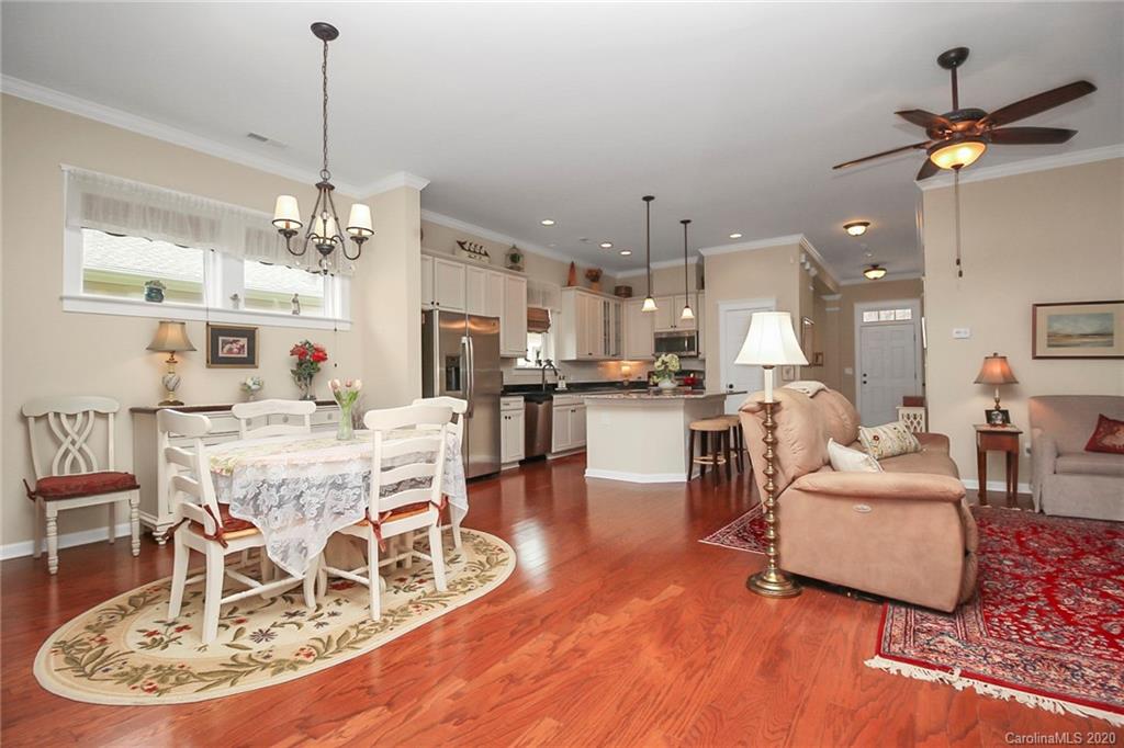 525 Channel Road Lake Wylie, SC 29710 - Photo 23 of 48 Gallery Image 23