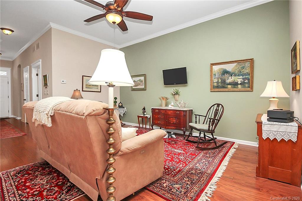 525 Channel Road Lake Wylie, SC 29710 - Photo 24 of 48 Gallery Image 24