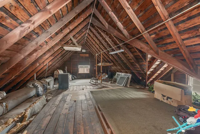 $359,900 | 810 West Galena Boulevard, Aurora, IL 60506