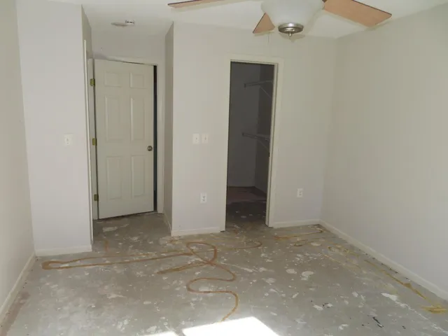 $125,900 | 7622 York Avenue South, Unit 1106, Edina, MN 55435