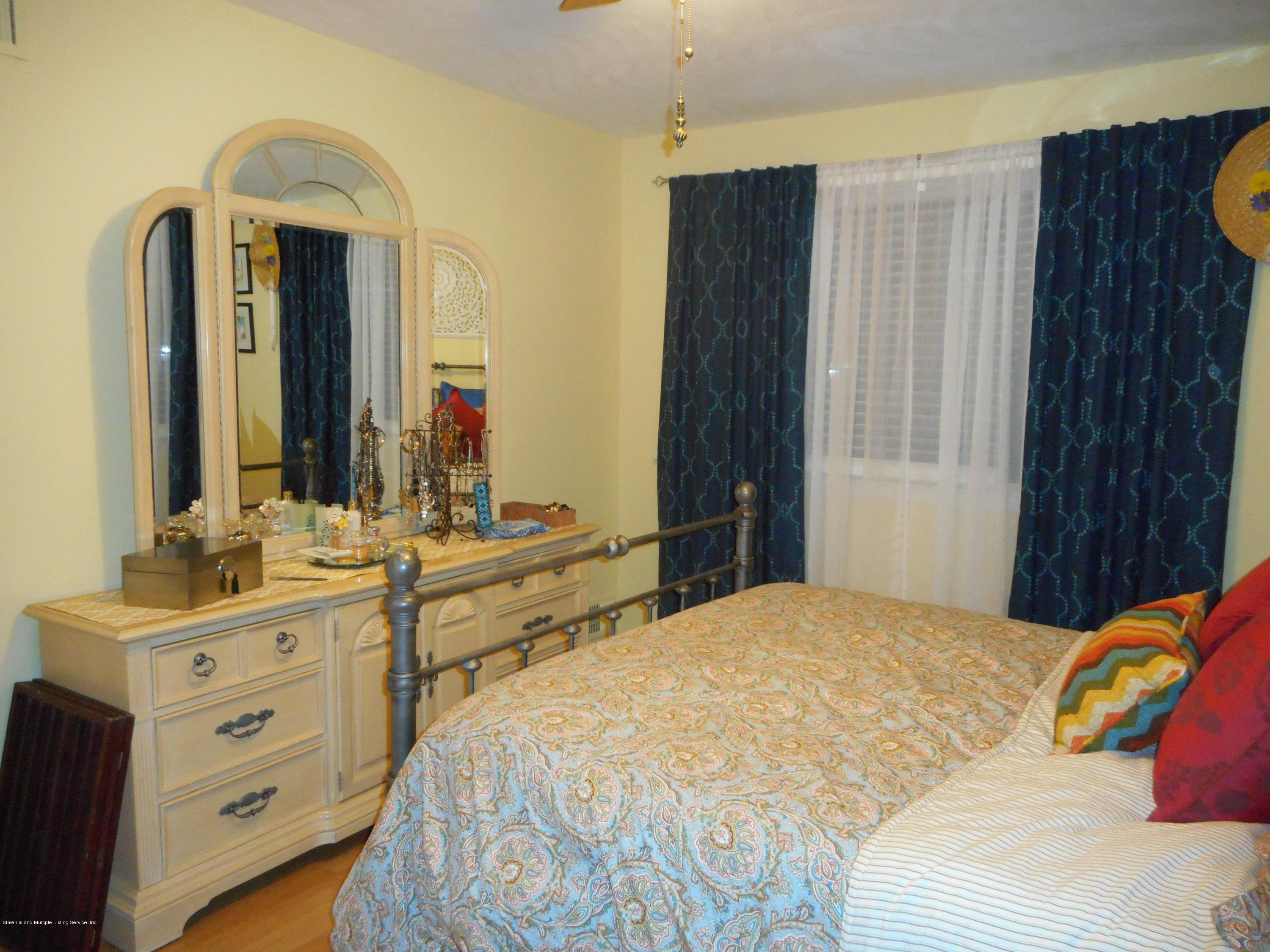 18 Rumson Road Staten Island, NY 10314 - Photo 11 of 19 DSCN0006