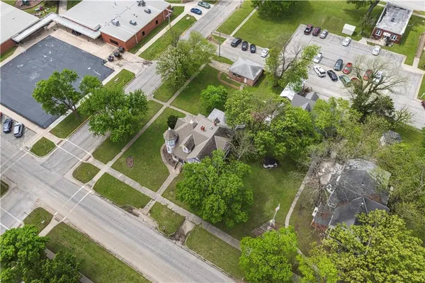 $239,999 | 303 North 8th Street, Fredonia, KS 66736