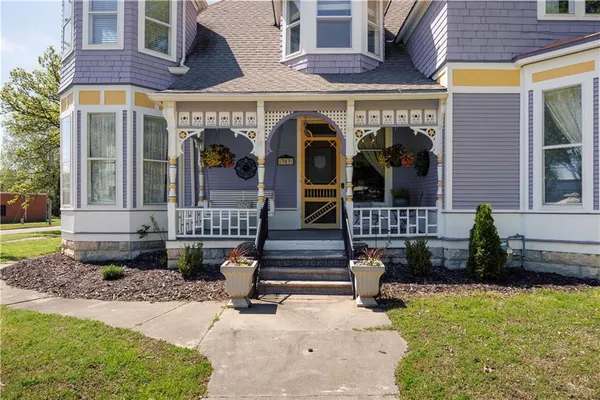 $239,999 | 303 North 8th Street, Fredonia, KS 66736