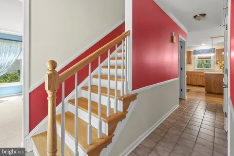 $570,000 | 8 Glen View Place, Newark, DE 19711