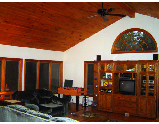 7 Donald Road Hamilton, MA 01982 - Photo 2 of 6 Gallery Image 2