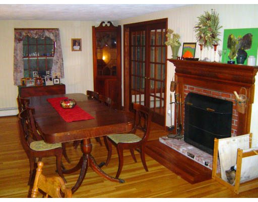 7 Donald Road Hamilton, MA 01982 - Photo 4 of 6 Gallery Image 4