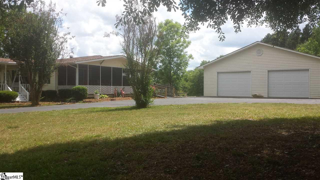 115 Barnett Road Campobello, SC 29322 - Photo 2 of 19